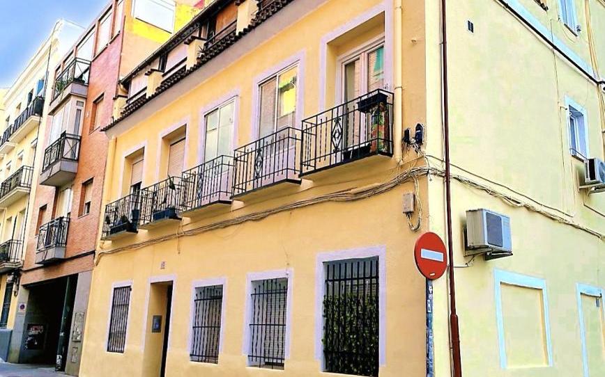 Piso en venta en Calle de Sánchez Preciado, 13, Valdezarza, Madrid Capital - imagen 1 Foto 1 de Piso en venta en Calle de Sánchez Preciado, 13, Valdezarza, Madrid Capital