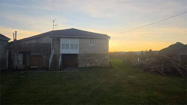 Casa-chalet en Venta en Porqueira