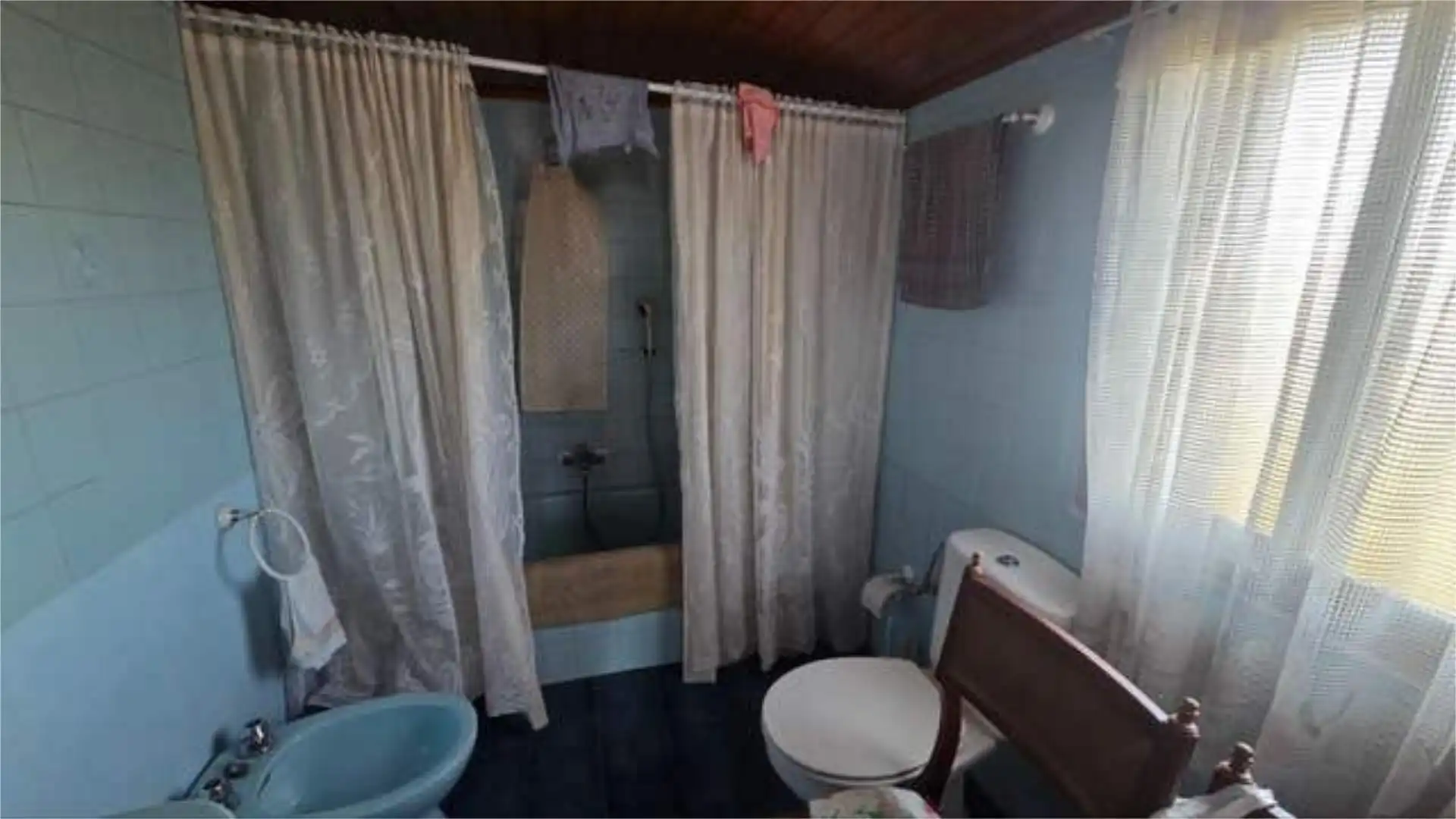Bany de Casa o xalet en venda en Porqueira amb Calefacció, Jardí privat i Terrassa