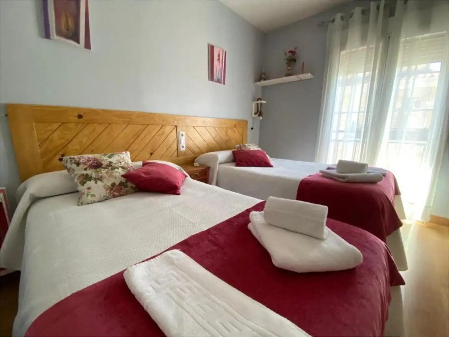 Bedroom of Detached homes for sale in Cazorla  with Air Conditioner, Parquet flooring and Terrace
