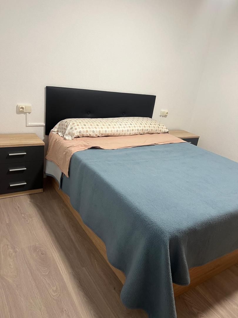 Habitación de Piso de alquiler en Mazarrón con Aire acondicionado, Parquet y Amueblado