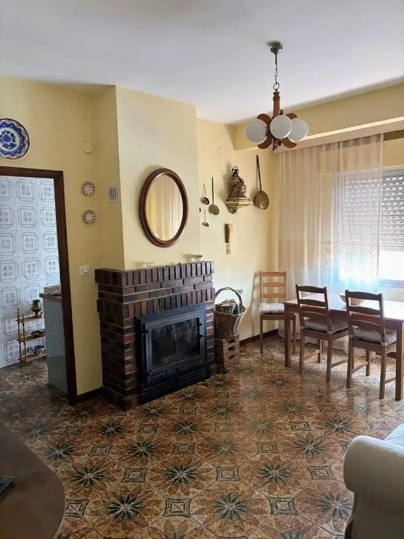 Detached homes for sale in Plaza del Alamo, 1, Los Navalucillos Dining room of Detached homes for sale in Los Navalucillos with Terrace and Balcony