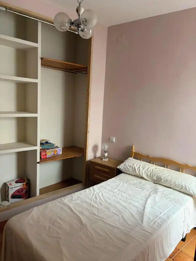 Detached homes for sale in Plaza del Alamo, 1, Los Navalucillos Bedroom of Detached homes for sale in Los Navalucillos with Terrace and Balcony