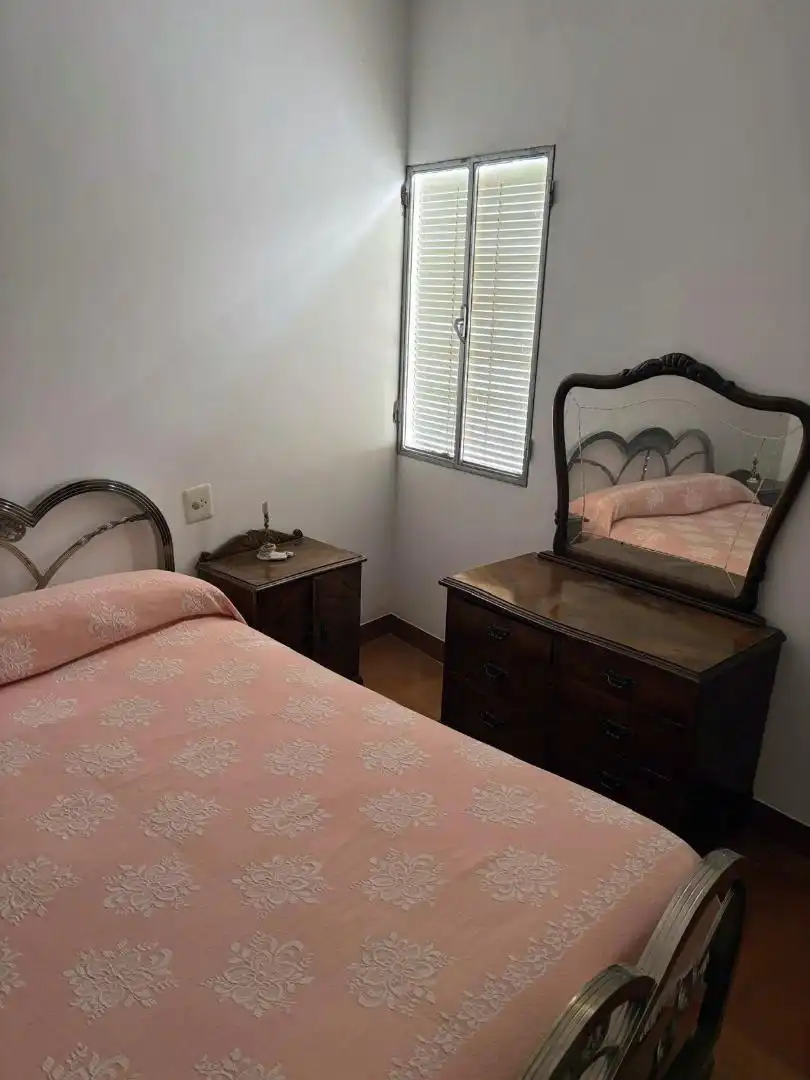 Detached homes for sale in Plaza del Alamo, 1, Los Navalucillos Bedroom of Detached homes for sale in Los Navalucillos with Terrace and Balcony