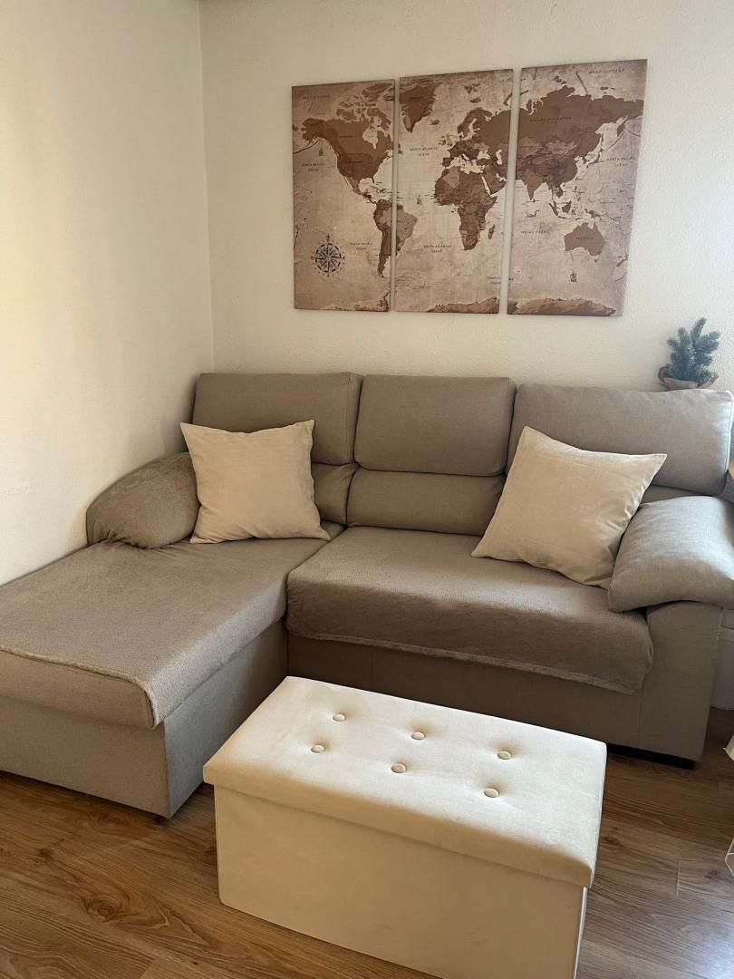 Flat for rent in Calle Francisco Pizarro, 11, Palencia Capital Living room of Flat for rent in Palencia Capital with Balcony