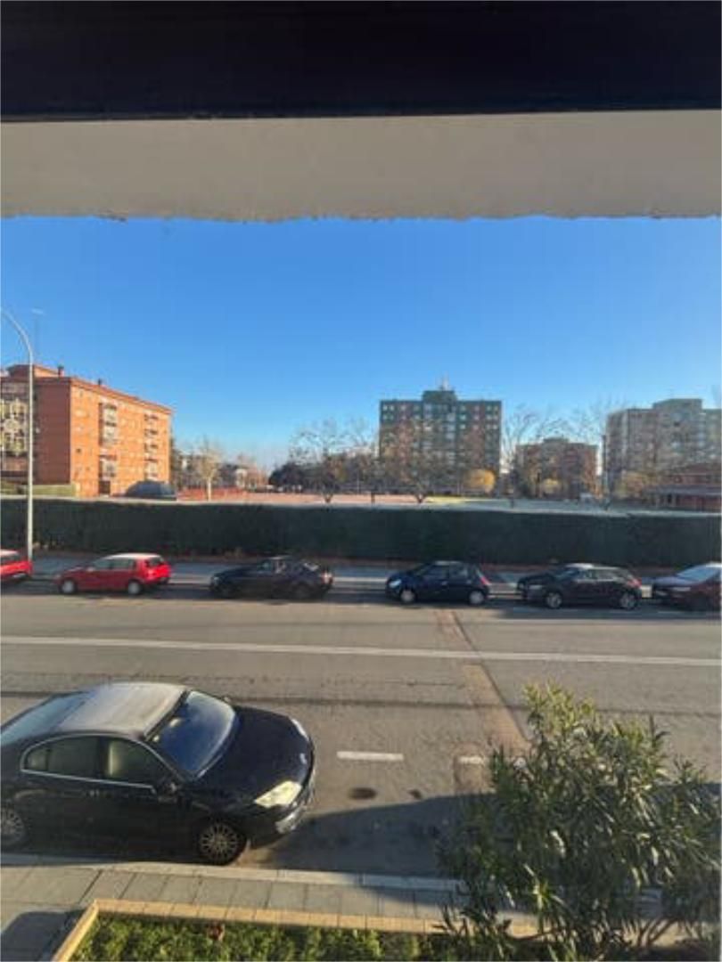 Vista exterior de Casa o xalet en venda en Salamanca Capital amb Calefacció, Jardí privat i Terrassa