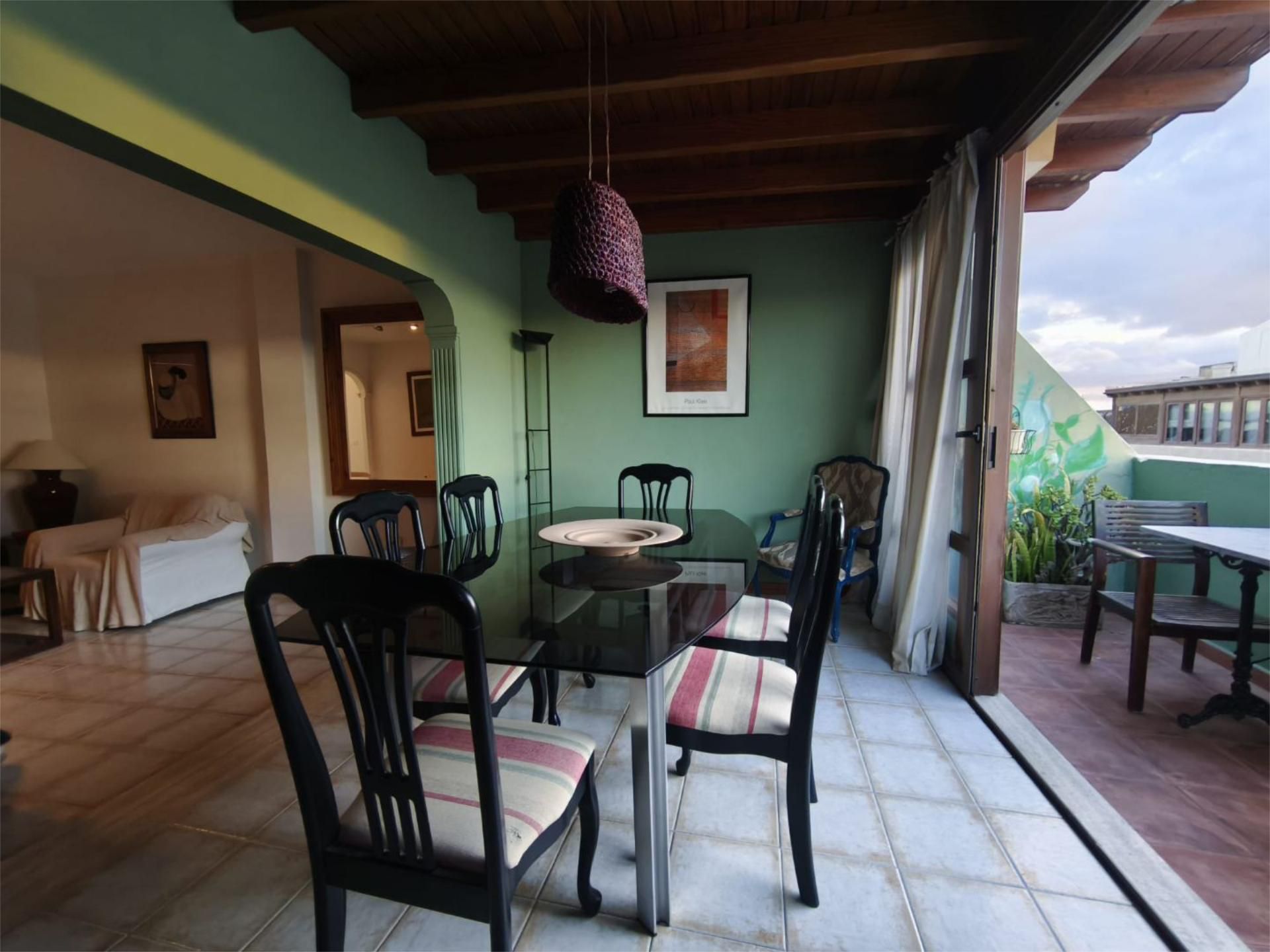 Menjador de Pis en venda en Arrecife amb Terrassa i Balcó