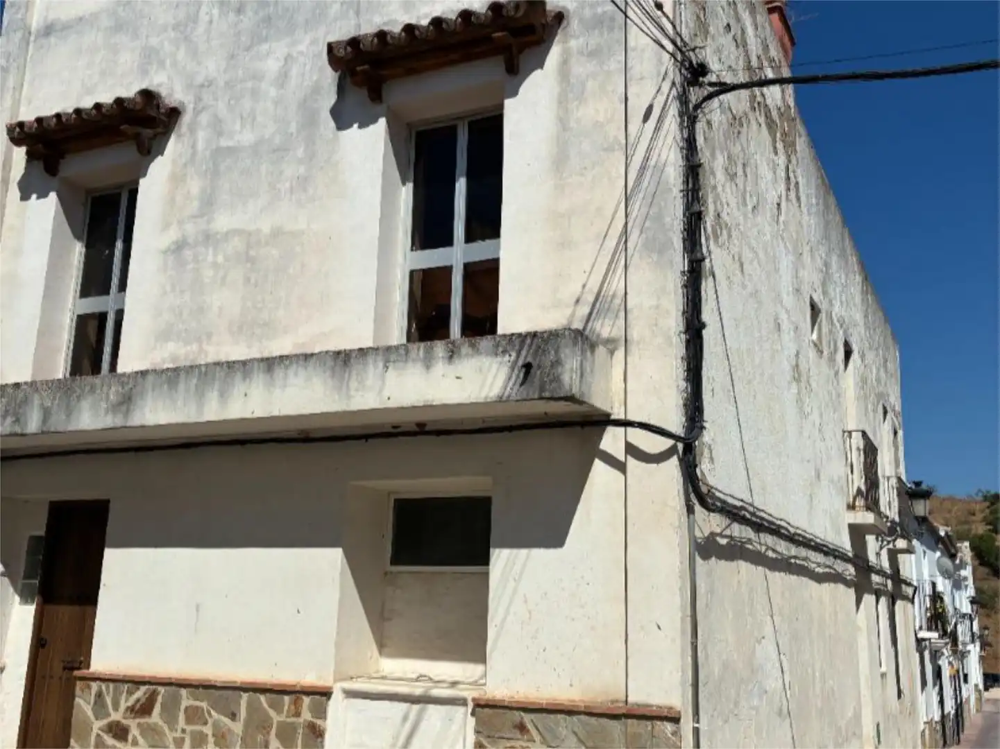 Vista exterior de Piso en venta en Algar con Terraza, Trastero y Balcón