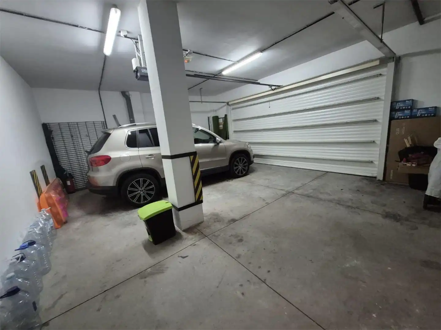 Parking of Houses for rent in Santiago del Teide  with Air Conditioner, Terrace and Swimming Pool