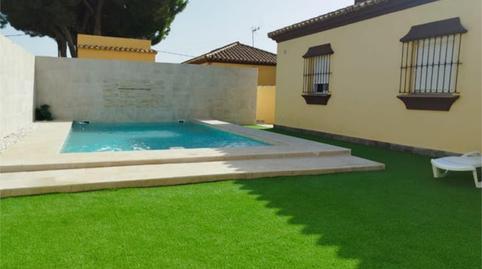 Foto 3 de Casa adosada en venda a Pelagatos - Pago del Humo, Chiclana de la Frontera