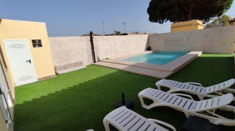 Foto 4 de Casa adosada en venda a Pelagatos - Pago del Humo, Chiclana de la Frontera