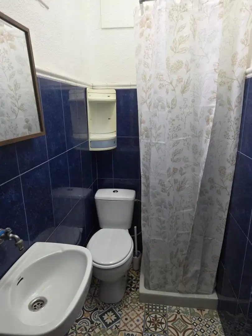 Habitación en Calle Ricardo Gil, 24, El Carmen Baño de Piso para compartir en Murcia con Aire acondicionado, Calefacción y Amueblado
