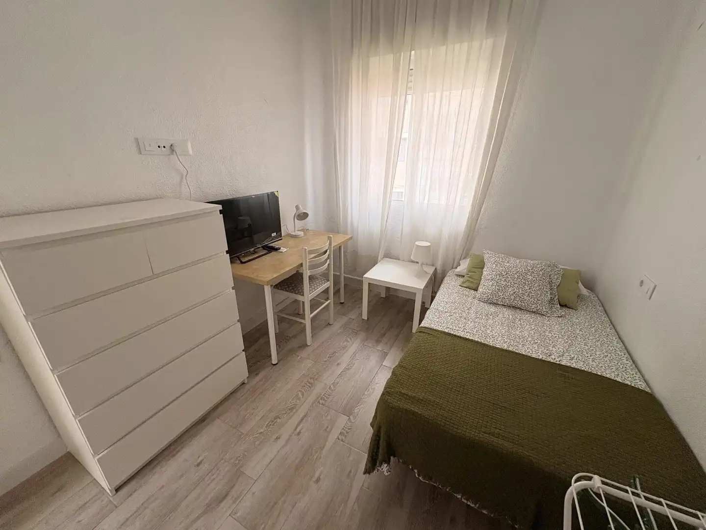 Habitación en Calle Ricardo Gil, 24, El Carmen Habitación de Piso para compartir en Murcia con Aire acondicionado, Calefacción y Amueblado