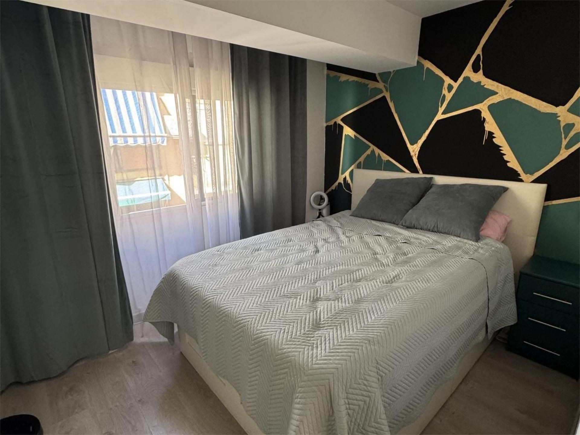 Dormitori de Pis en venda en Alicante / Alacant amb Aire condicionat, Calefacció i Parquet