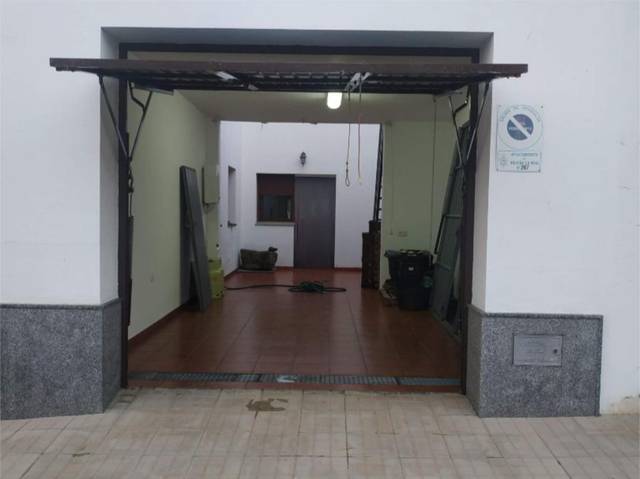 Casa adosada en Venta en Calle Carrera, 38 en Higuera la Real