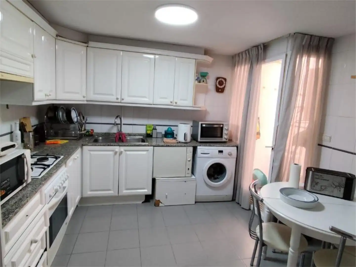 Habitació a Carrer del Pla de la Saïdia, 9, Morvedre
