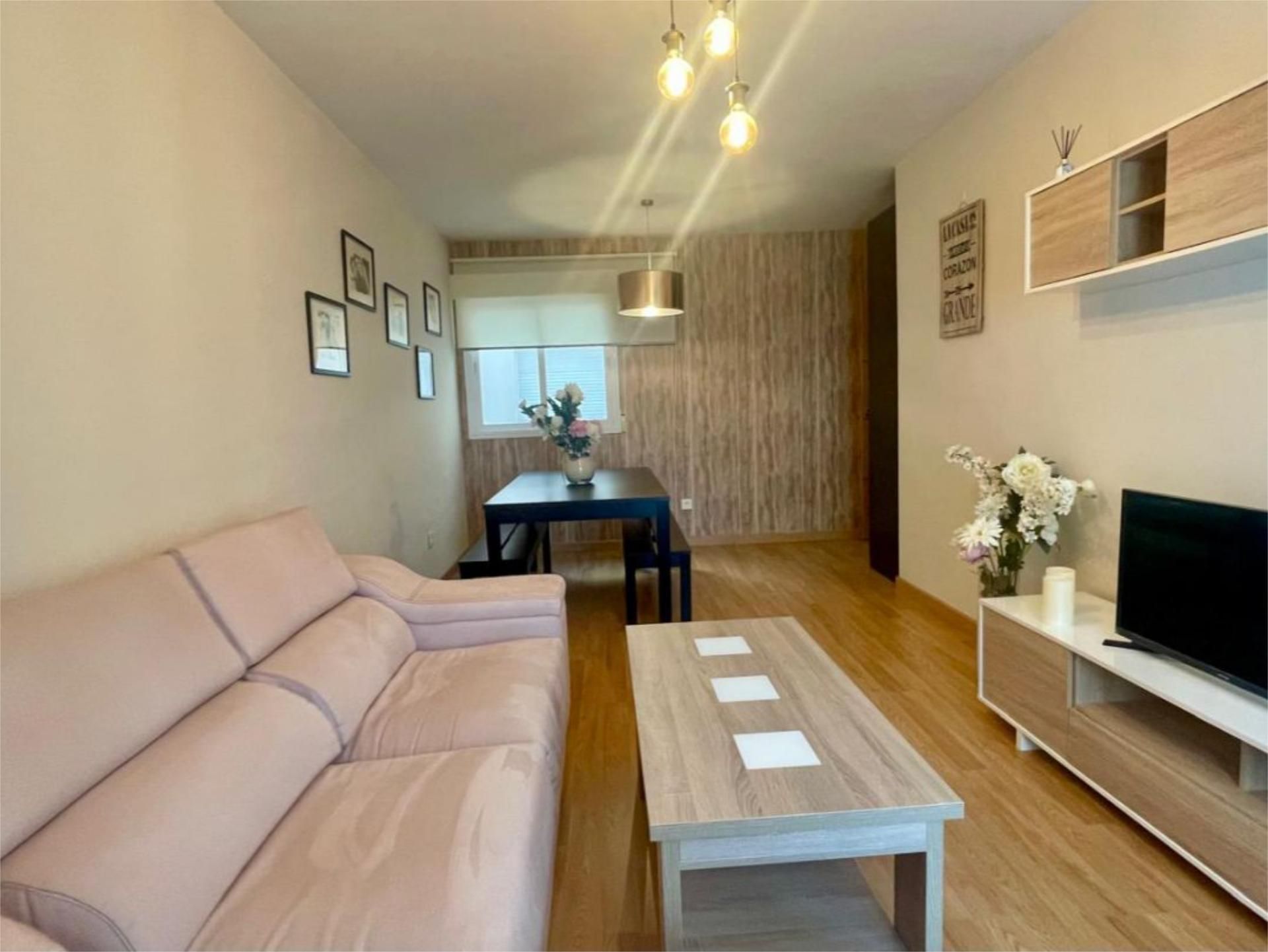 Piso en venta en Calle San Francisco, 43, San Francisco - Chorillo Sala de estar de Piso en venta en Las Gabias con Parquet, Terraza y Amueblado