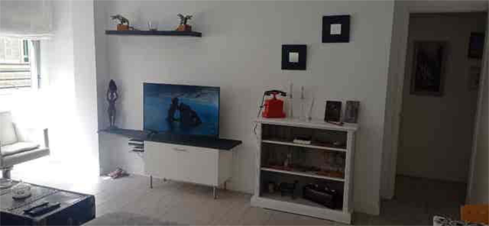 Piso en venta en Santa María de Guía de Gran Canaria Sala de estar de Piso en venta en Santa María de Guía de Gran Canaria con Terraza y Amueblado