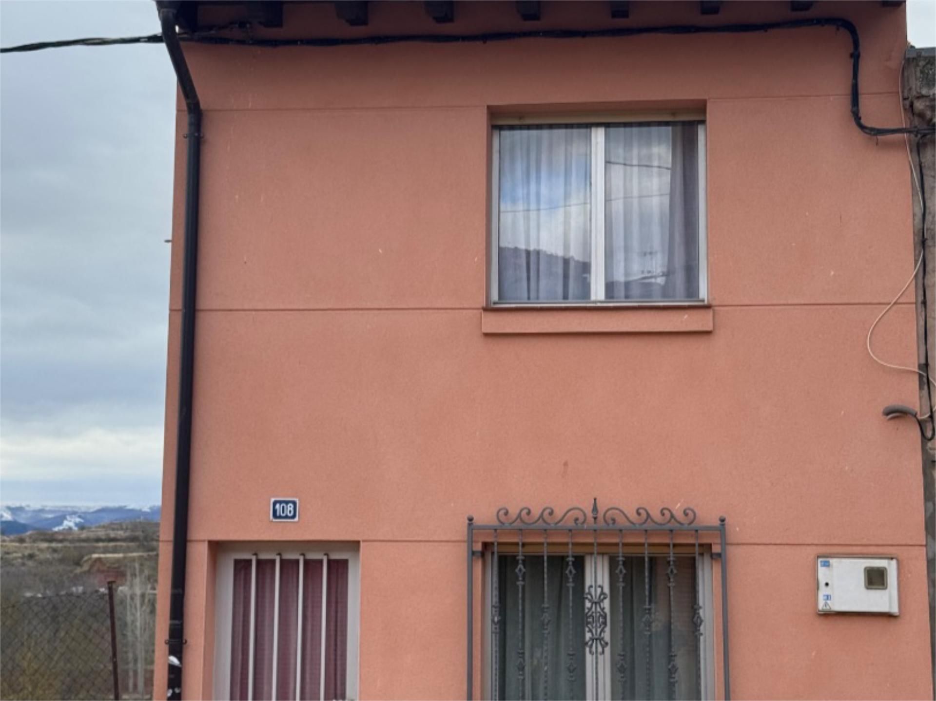 Exterior view of Flat for sale in Badarán  with Heating, Terrace and Furnished