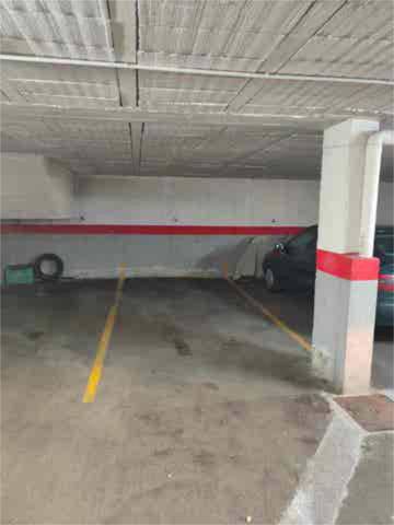 Garaje en Alquiler en Centro - Manguilla