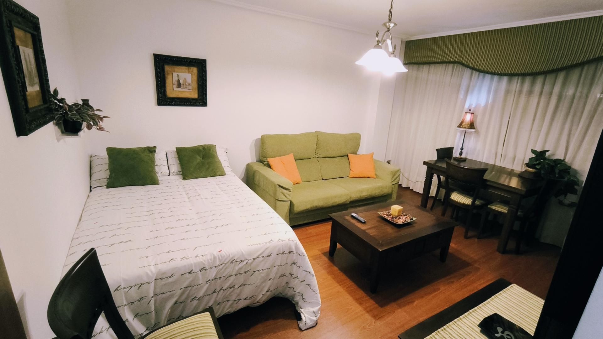 Bedroom of Flat for share in Ferrol  with Heating, Terrace and Furnished