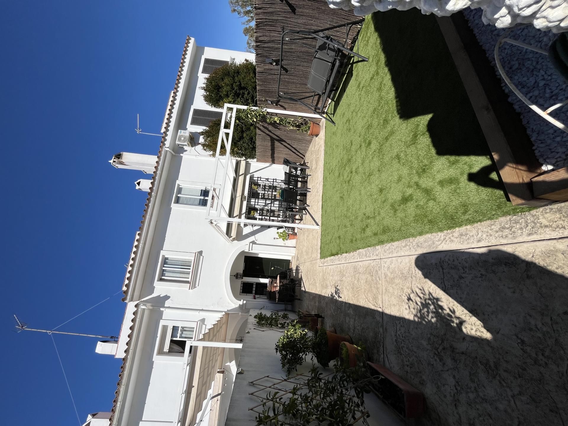 Casa adosada de lloguer a Calle Lancha, 5, El Manantial