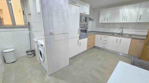 Foto 2 de Piso de alquiler en Avenida de Jose Ortiz, 29, Centro, Almazora / Almassora