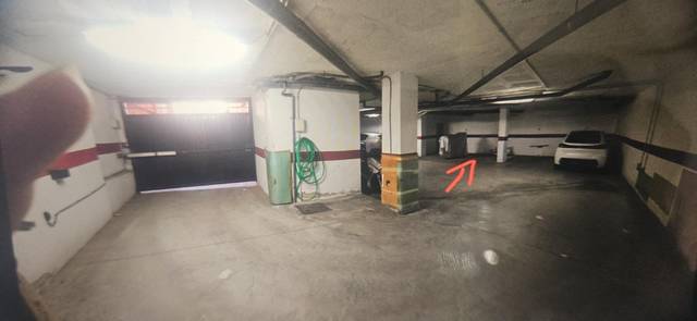 Garaje en Alquiler en Calle José Tallaví, 6 en Barrio de Ciudad Jardín