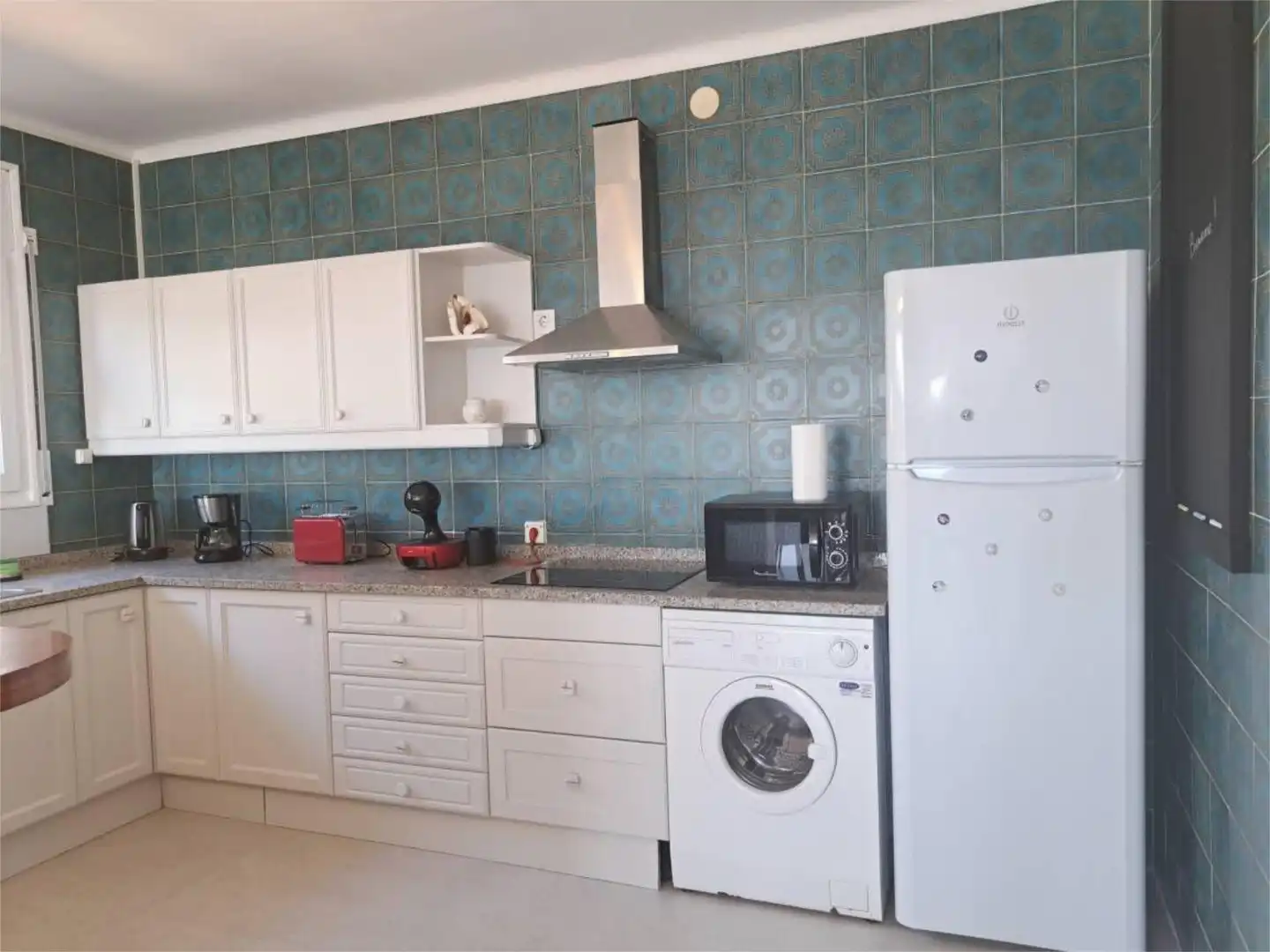 Houses for rent in Carrer Alacant, 40, Nord Kitchen of Houses for rent in Roses with Air Conditioner, Heating and Private garden