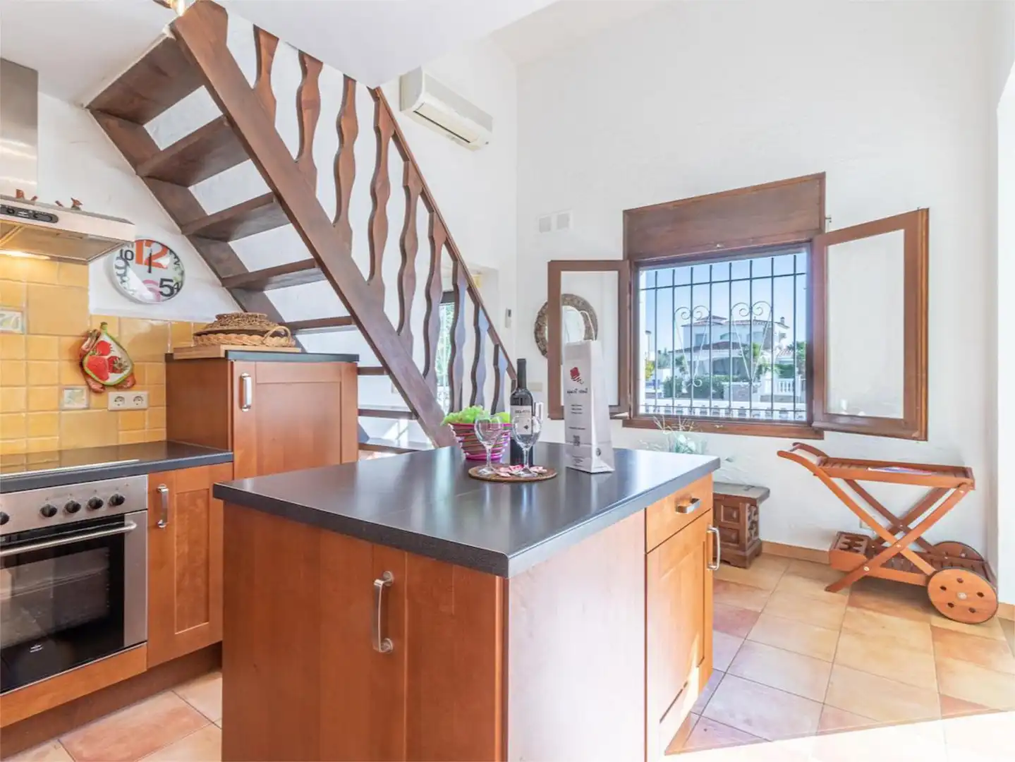 Detached homes for rent in Carrer Flamicell, 6, Tordera - Fluvià - Llobregat Kitchen of Detached homes for rent in Empuriabrava with Parquet flooring and Furnished