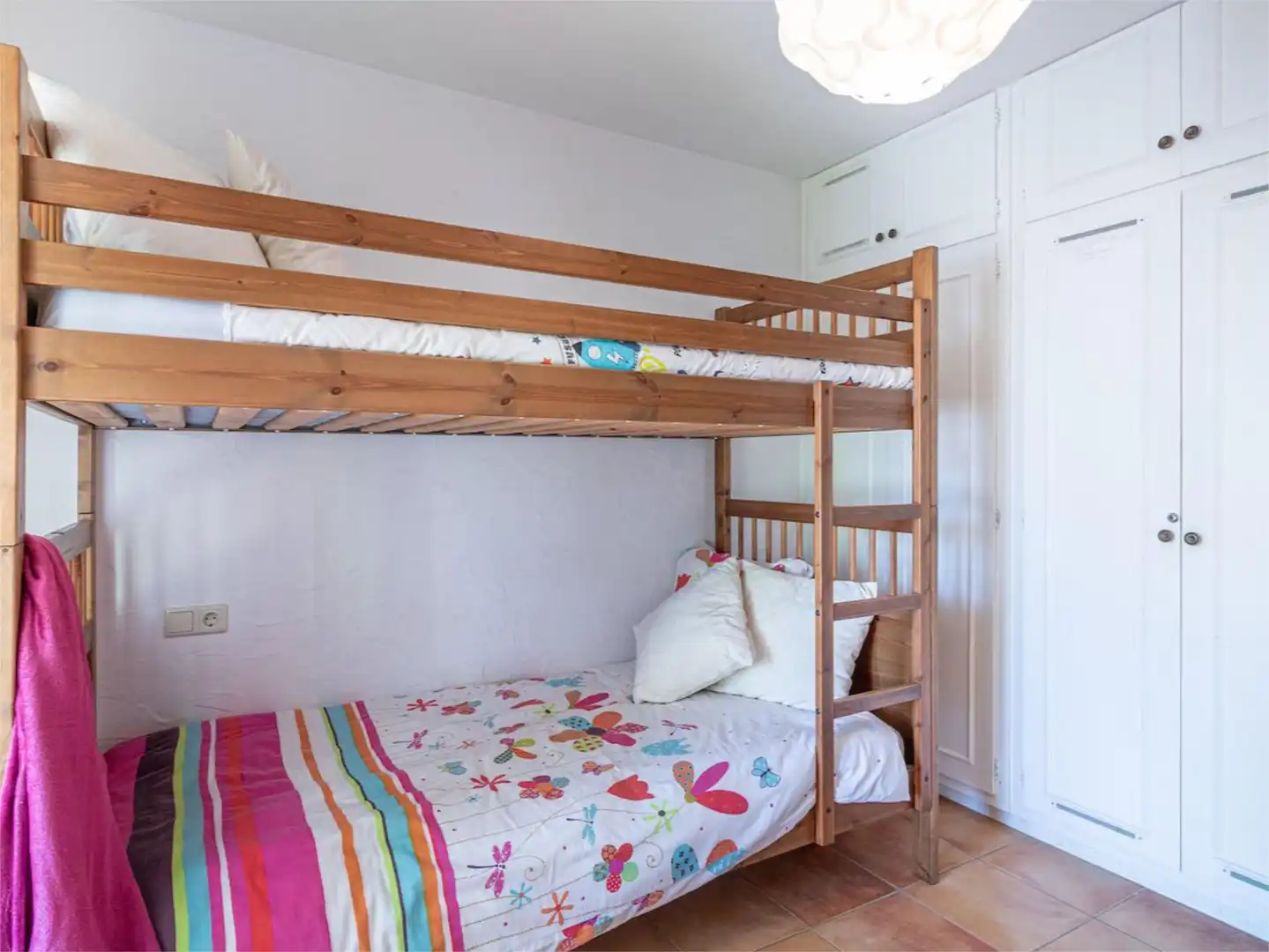 Detached homes for rent in Carrer Flamicell, 6, Tordera - Fluvià - Llobregat Bedroom of Detached homes for rent in Empuriabrava with Parquet flooring and Furnished