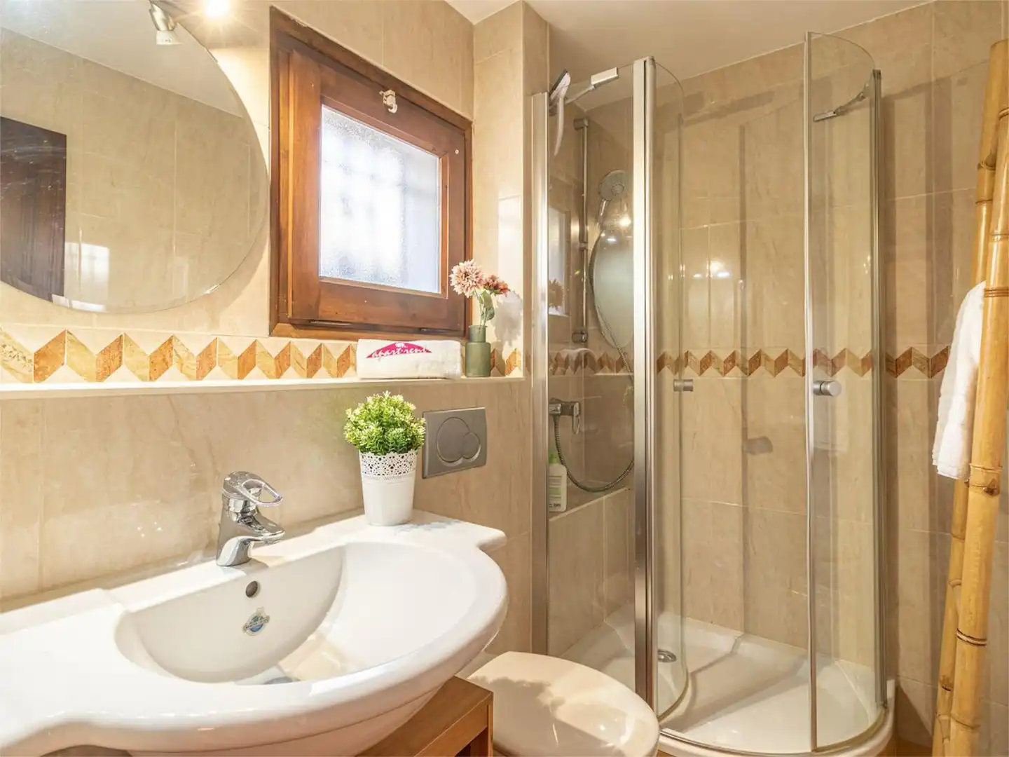 Detached homes for rent in Carrer Flamicell, 6, Tordera - Fluvià - Llobregat Bathroom of Detached homes for rent in Empuriabrava with Parquet flooring and Furnished