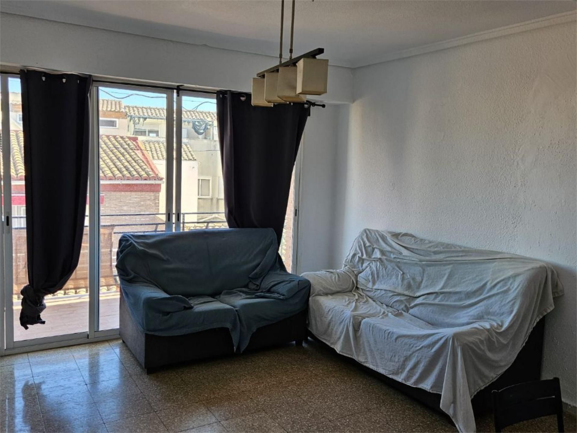Habitación de Piso de alquiler en Rocafort con Balcón
