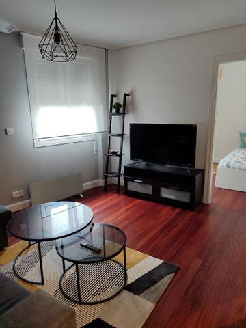 Piso en Alquiler en Salsidu Etorbidea, 41 en Polígono Rojo - Aldapa