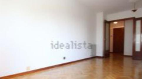 Photo 4 of Flat for rent in Calle de Rosalía de Castro, 75, Peñagrande,  Madrid Capital