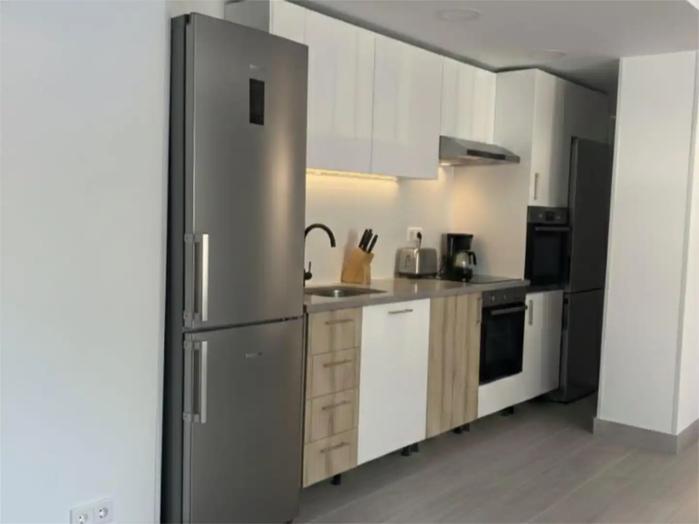 Wohnung zum Verkauf in Calle Telémaco, 10, Fresnos I y II Küche von Wohnung zum Verkauf in Torrejón de Ardoz mit Klimaanlage