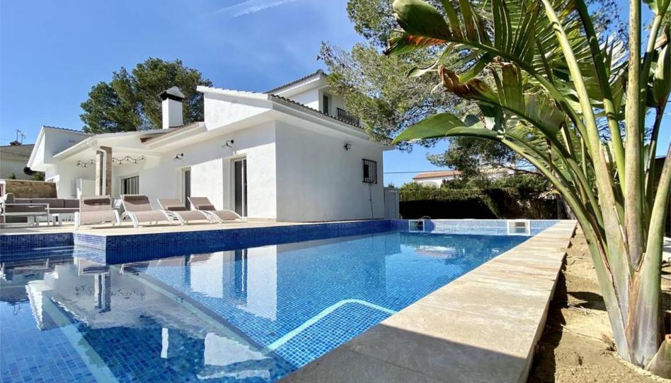 House or chalet for rent in Carrer Número Onze, 608, Les Tres Cales, L'Ametlla de Mar - image 1 Photo 1 of House or chalet for rent in Carrer Número Onze, 608, Les Tres Cales, L'Ametlla de Mar