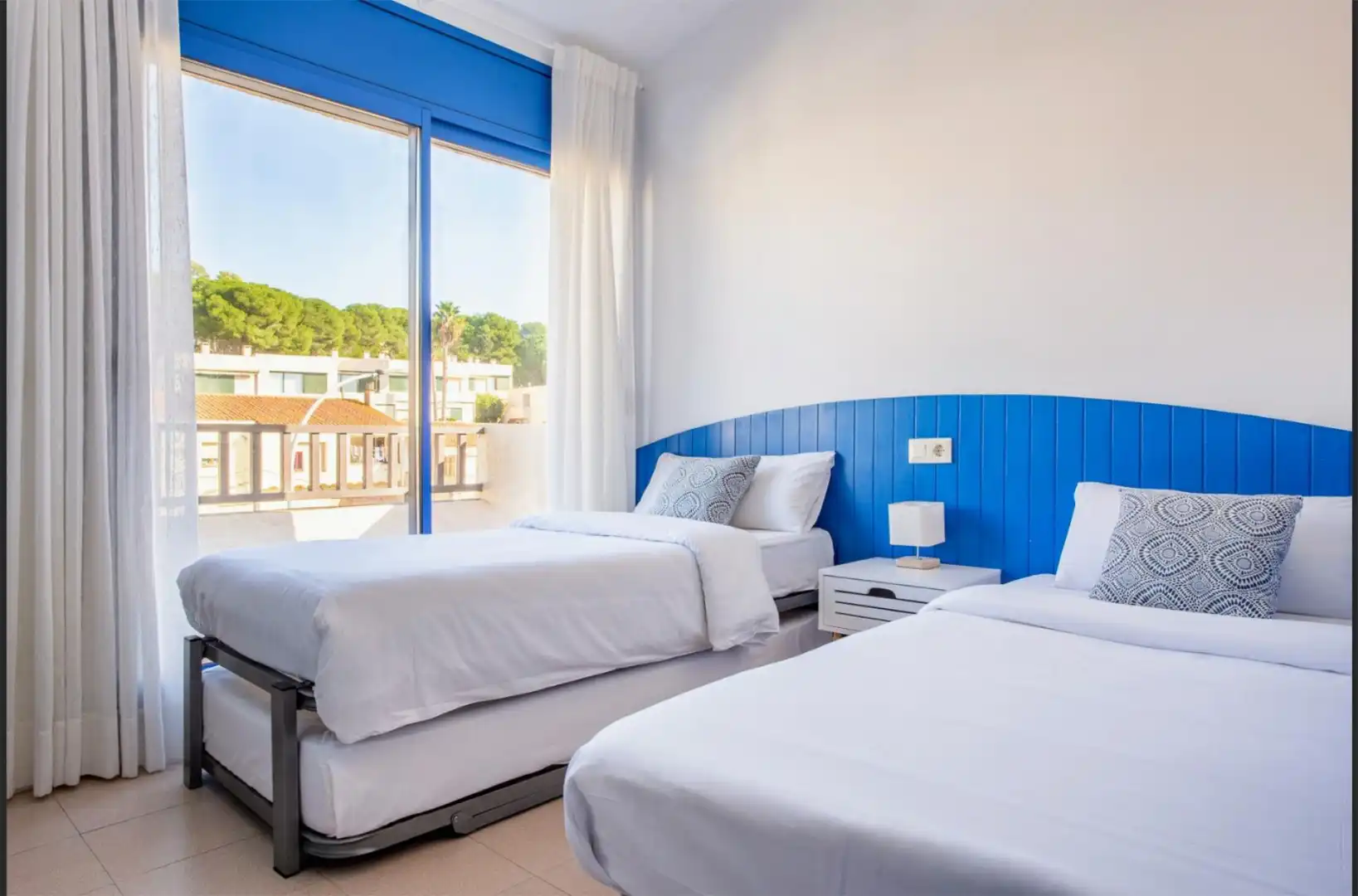 Dachboden zum Verkauf in Carrer Lluís Borrassà, 6, Eixample Residencial Schlafzimmer von Dachboden zum Verkauf in L'Escala mit Klimaanlage, Heizung und Privatgarten