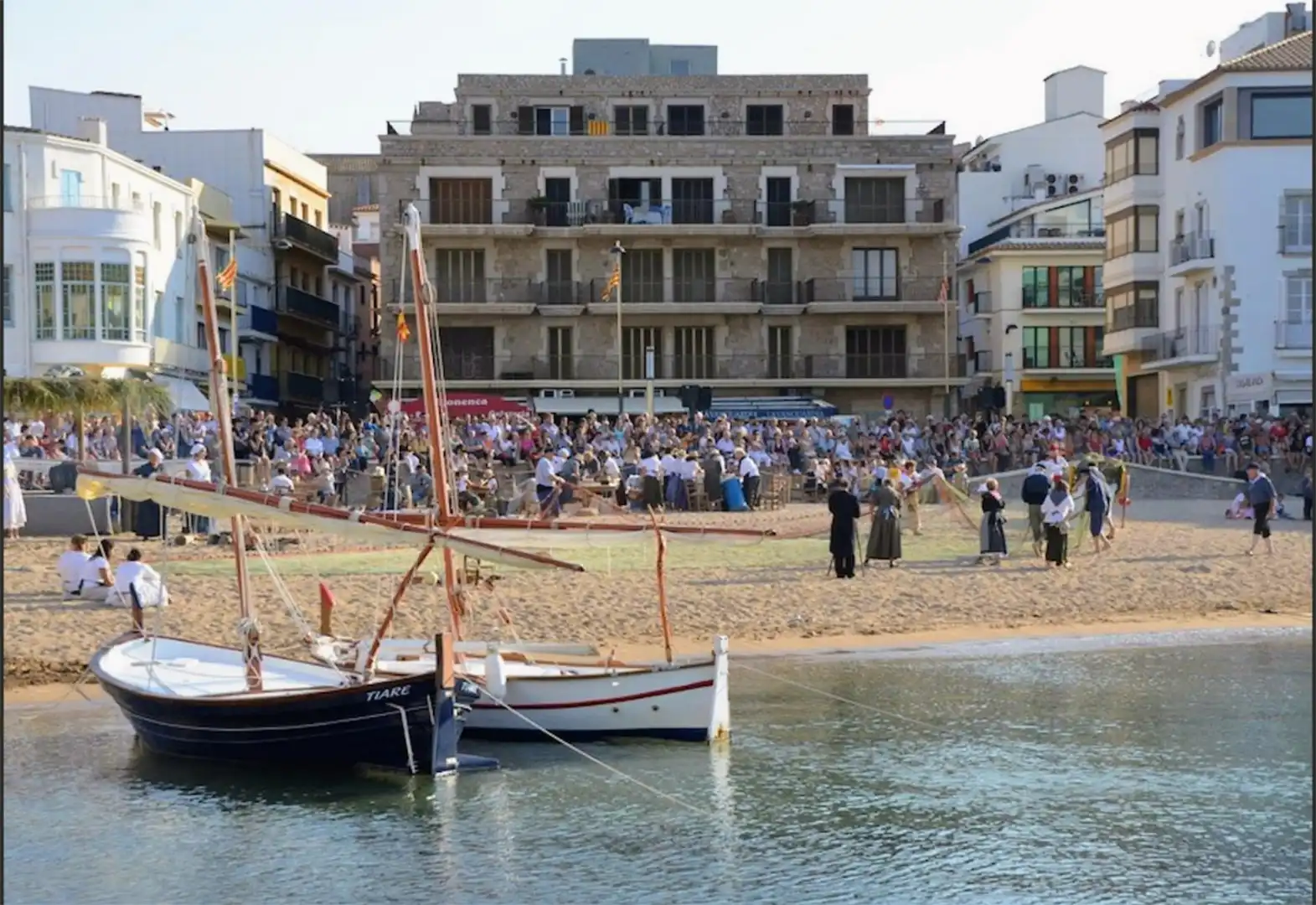 Dachboden zum Verkauf in Carrer Lluís Borrassà, 6, Eixample Residencial Außenansicht von Dachboden zum Verkauf in L'Escala mit Klimaanlage, Heizung und Privatgarten