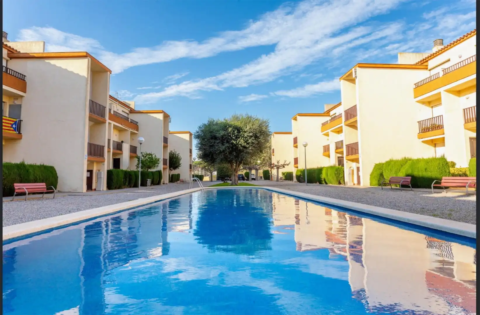 Dachboden zum Verkauf in Carrer Lluís Borrassà, 6, Eixample Residencial Schwimmbecken von Dachboden zum Verkauf in L'Escala mit Klimaanlage, Heizung und Privatgarten