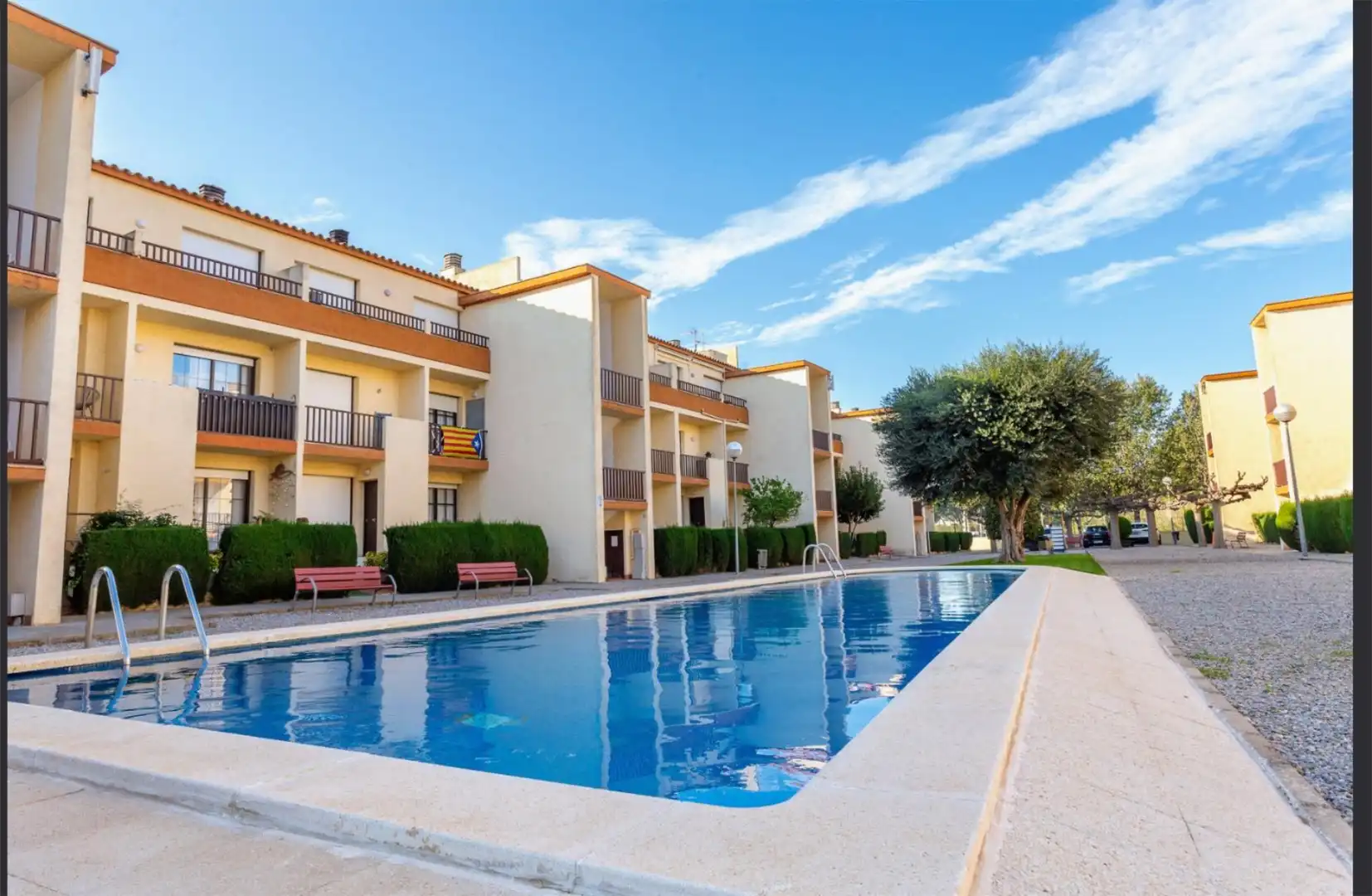 Dachboden zum Verkauf in Carrer Lluís Borrassà, 6, Eixample Residencial Schwimmbecken von Dachboden zum Verkauf in L'Escala mit Klimaanlage, Heizung und Privatgarten