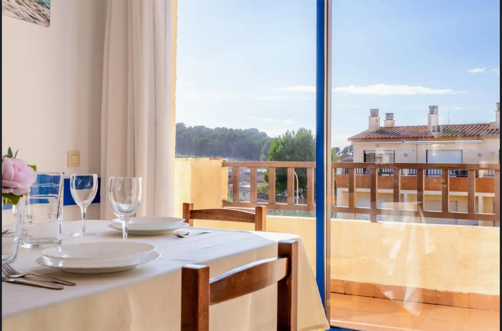 Dachboden zum Verkauf in Carrer Lluís Borrassà, 6, Eixample Residencial Schlafzimmer von Dachboden zum Verkauf in L'Escala mit Klimaanlage, Heizung und Privatgarten