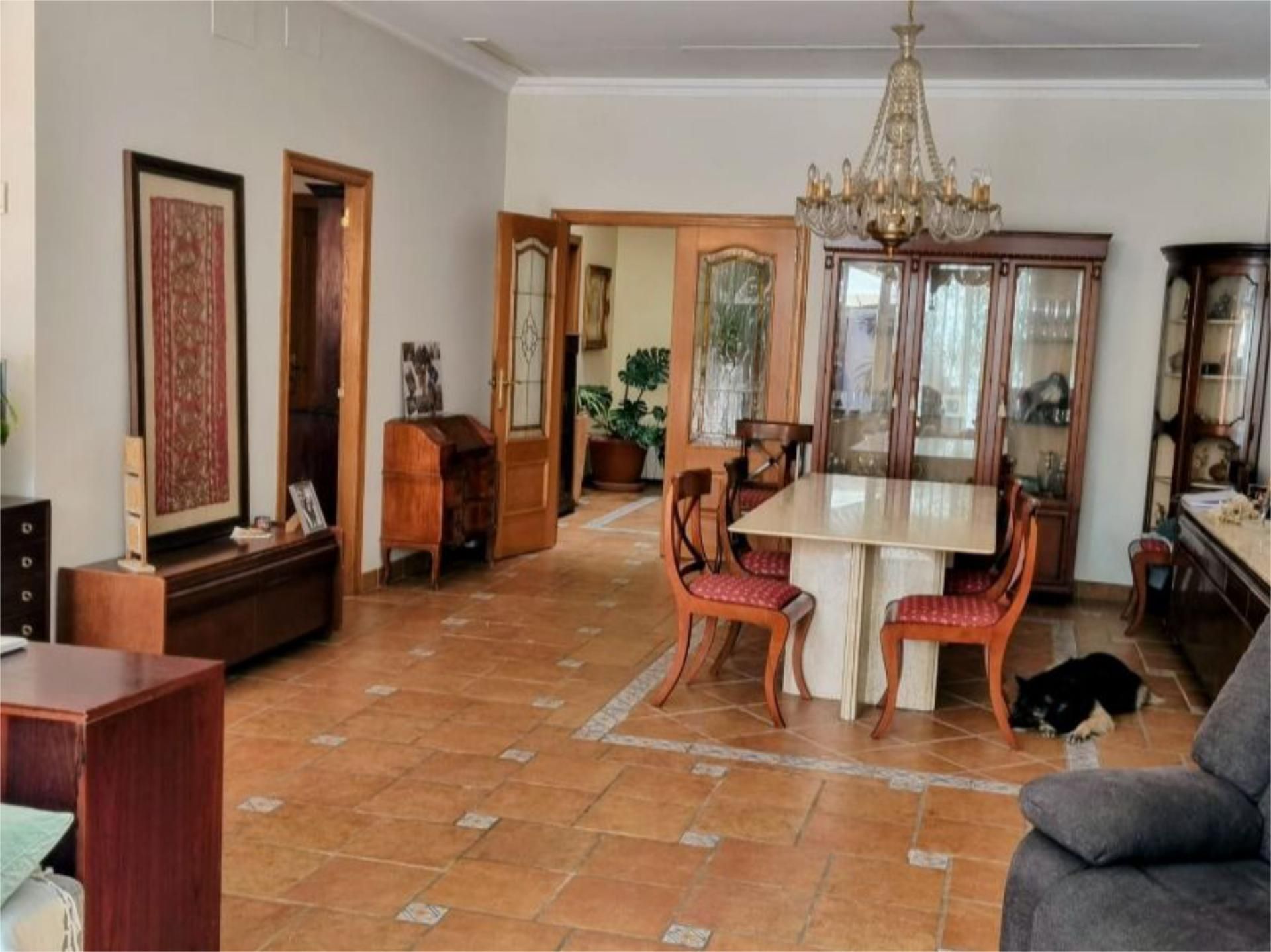 Single-family semi-detached for sale in Carrer Pintor Sorolla, 42, Moncada Dining room of Single-family semi-detached for sale in Moncada with Air Conditioner, Heating and Private garden