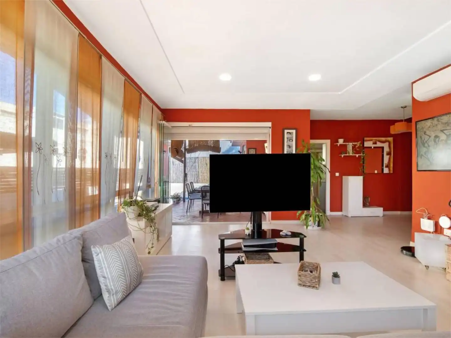 Houses for rent in Calle Goleta, 26, El Manantial Living room of Houses for rent in El Puerto de Santa María with Air Conditioner, Private garden and Swimming Pool