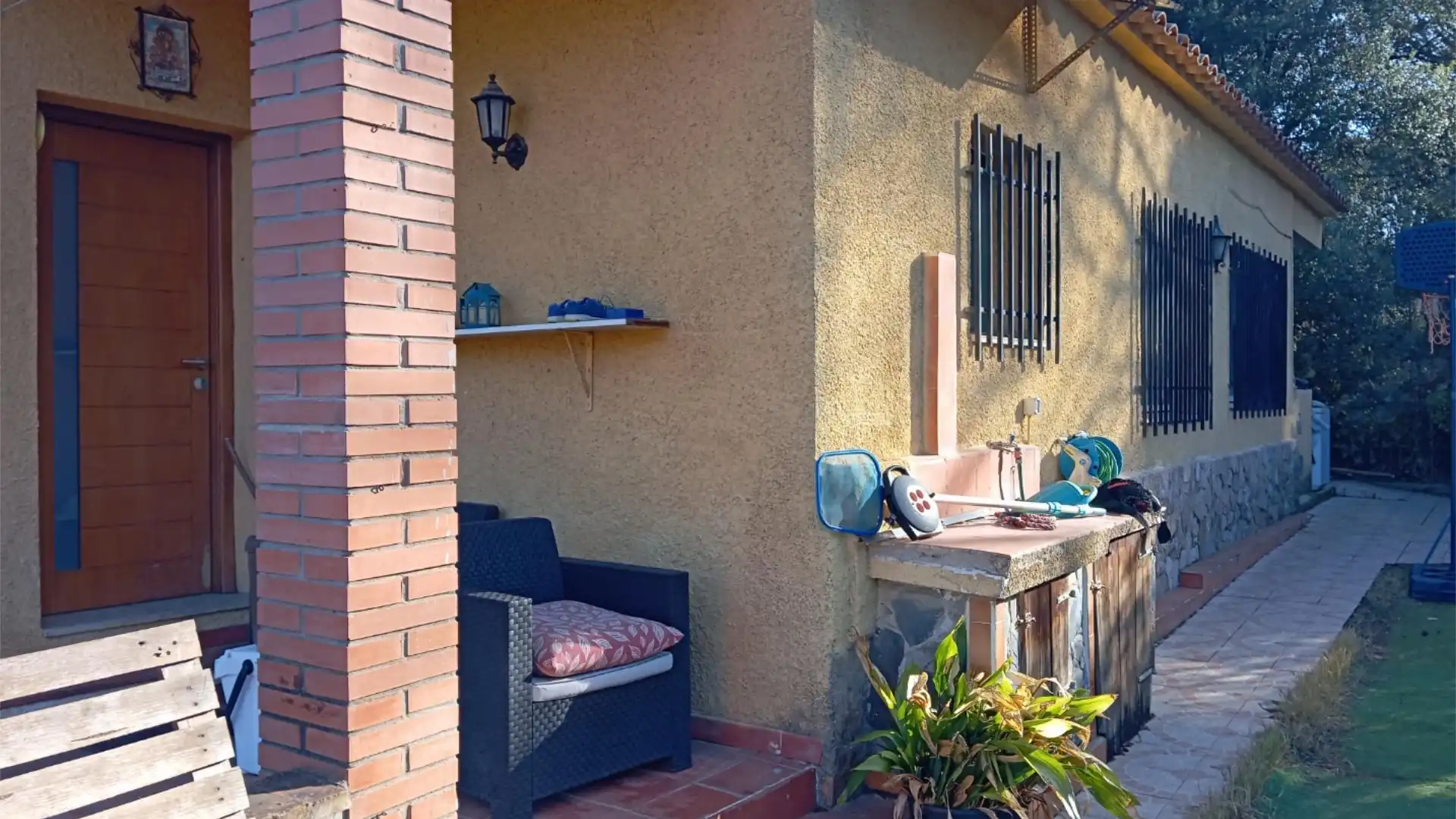 Garden of Houses for sale in Llagostera