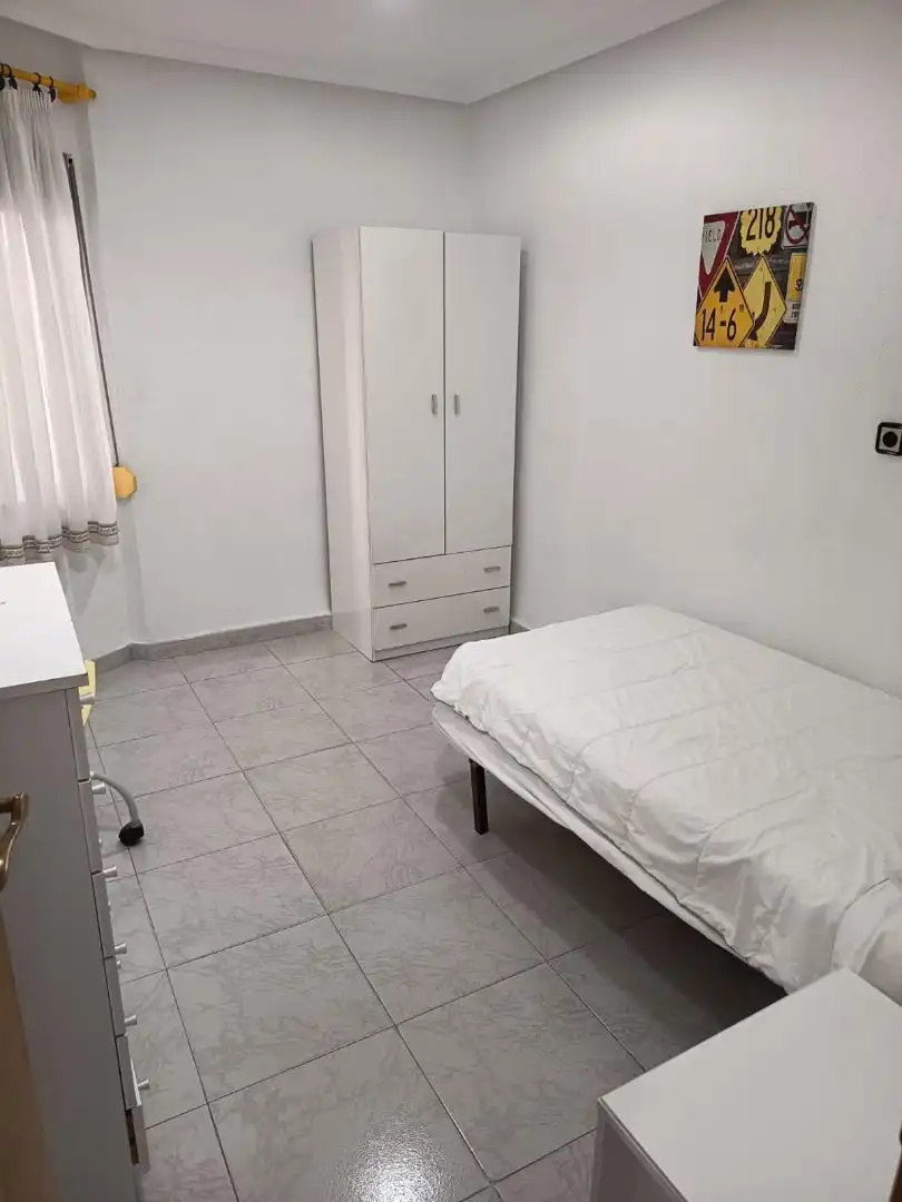 Pis de lloguer a Avinguda de Jijona, 47, Campoamor Pis de lloguer a Avinguda de Jijona, 47, Campoamor