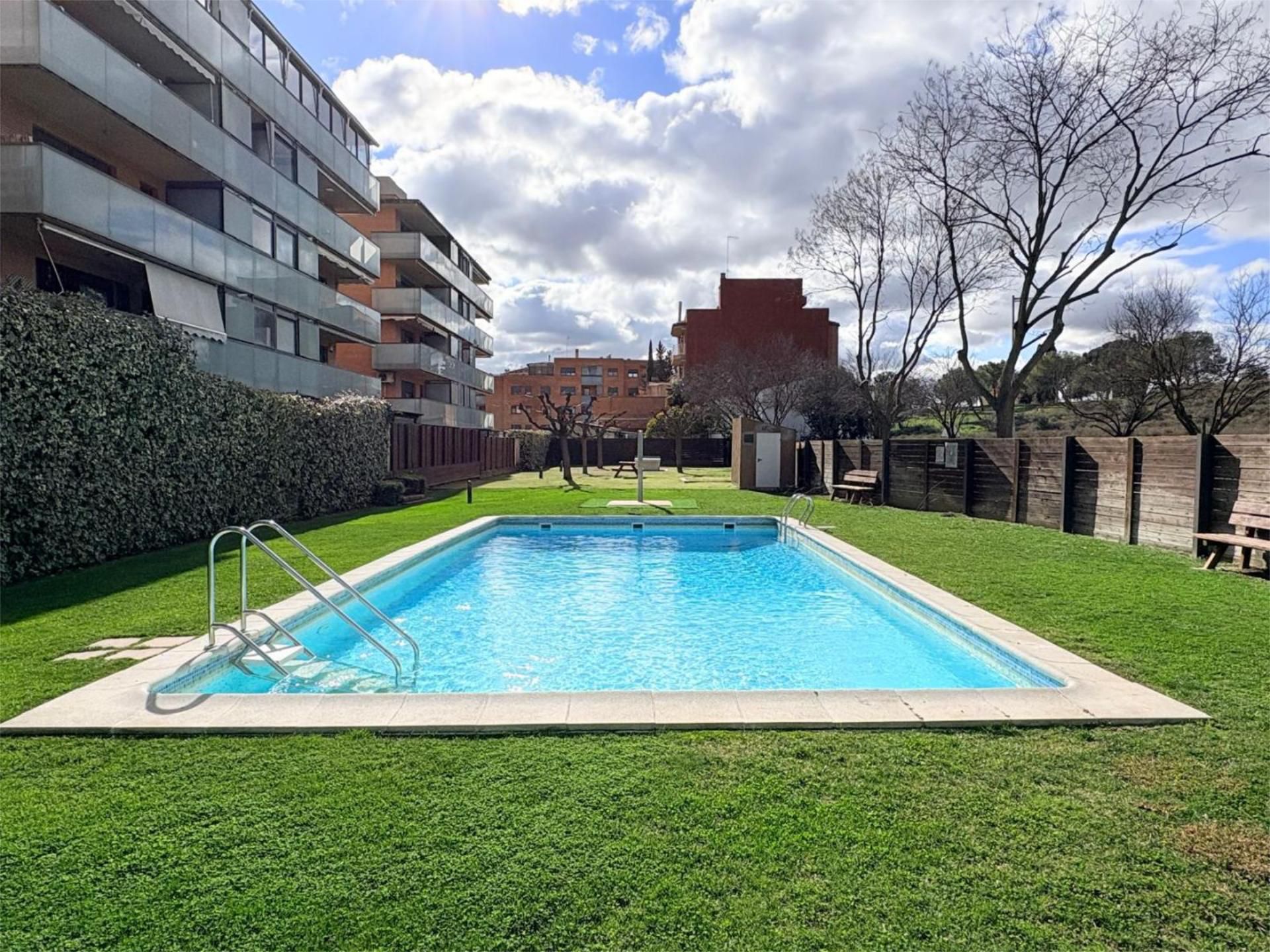 Piscina de Pis en venda en  Lleida Capital amb Aire condicionat, Calefacció i Parquet