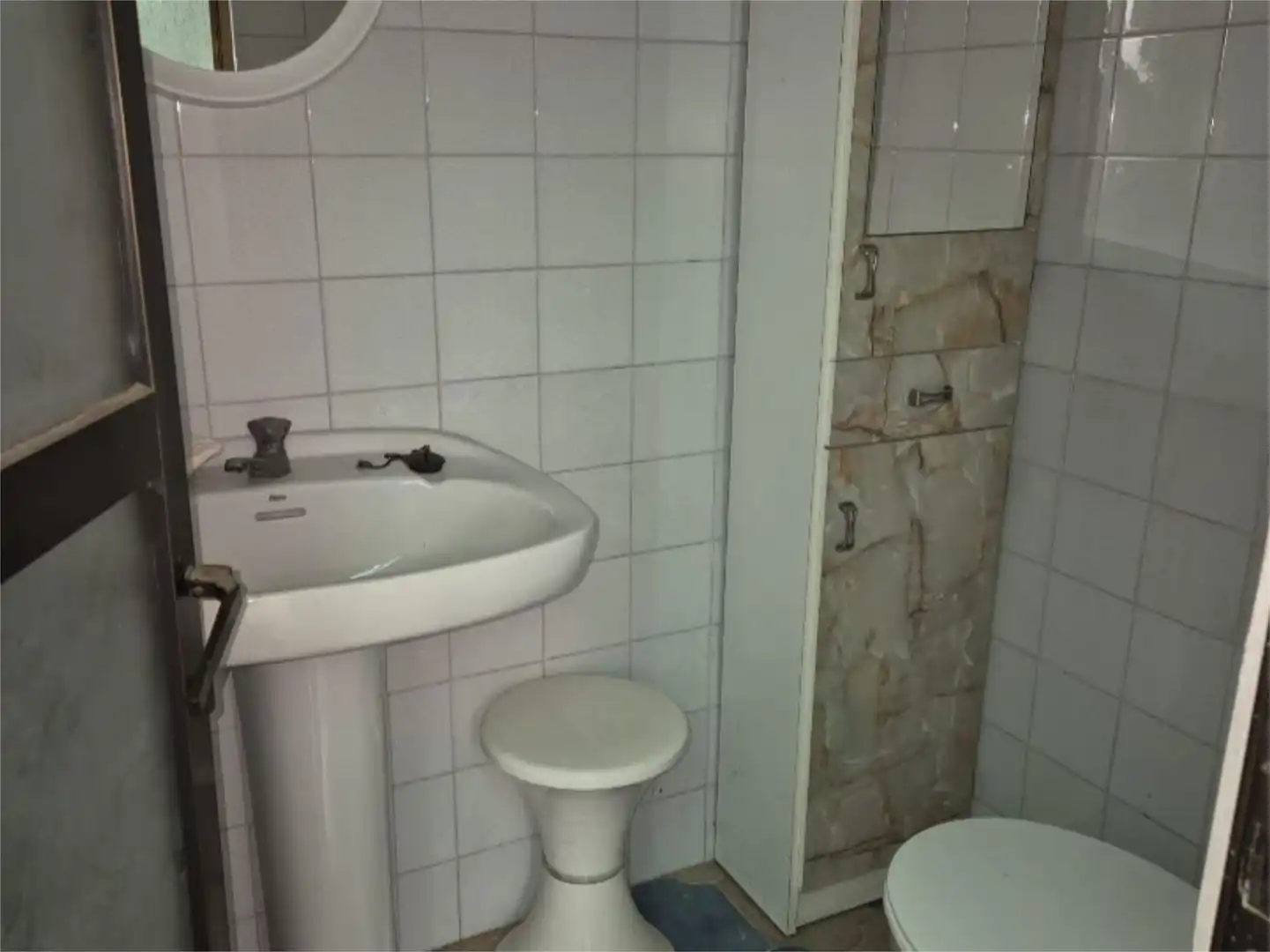 Piso en venta en Calle Juan Coto, 31, Herencia Baño de Piso en venta en Herencia con Terraza y Balcón