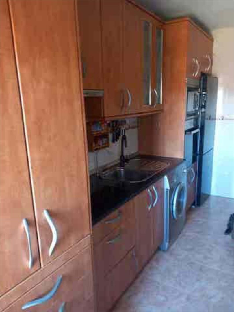 Flat for sale in Calalberche Kitchen of Flat for sale in Santa Cruz del Retamar with Terrace