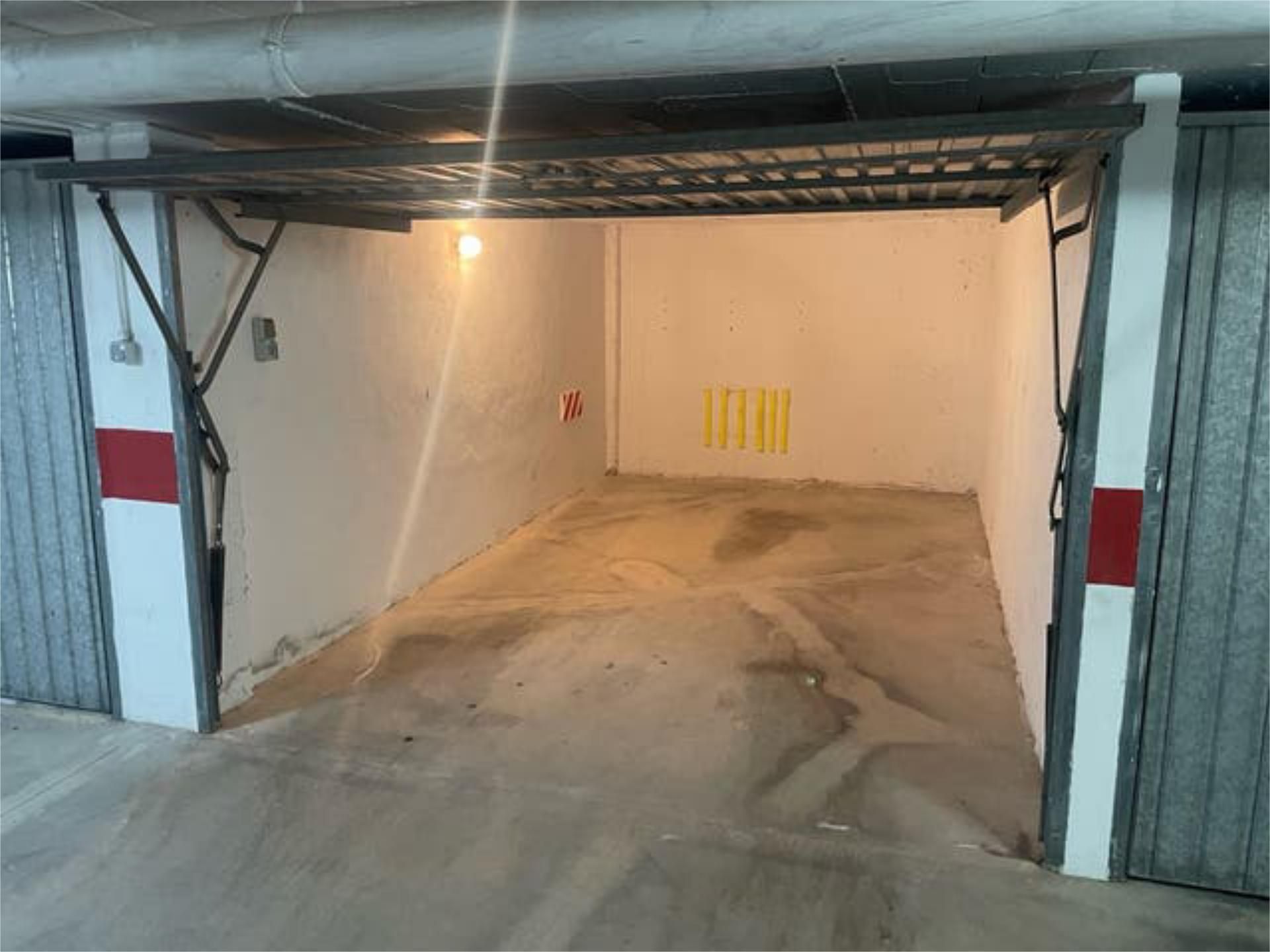 Aparcament de Garatge de lloguer en La Manga del Mar Menor